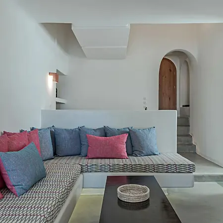 Luxurious Santorini Penthouse 1 Bedroom Magical Caldera Sea Views Outdoor Hot Tub