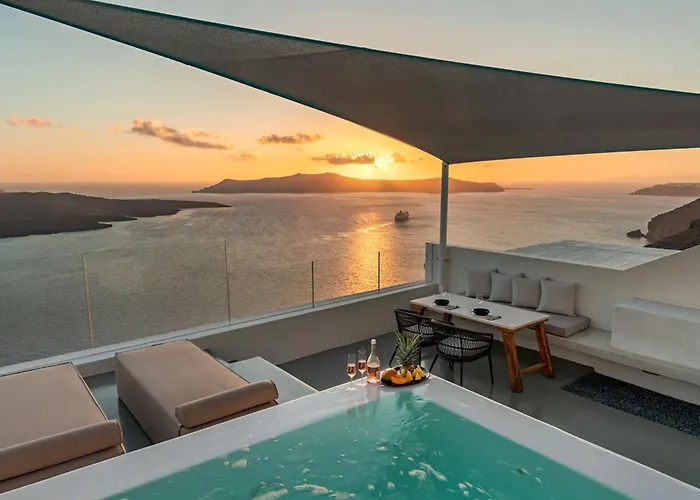 Luxurious Santorini Penthouse 1 Bedroom Magical Caldera Sea Views *